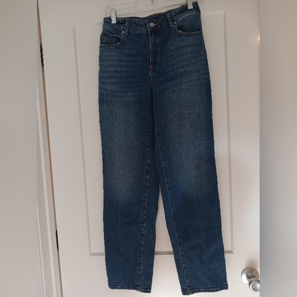 Talbots High Waist Relaxed Jean 3 Pairs Excellent Used Condition Size 4 - Picture 6 of 9